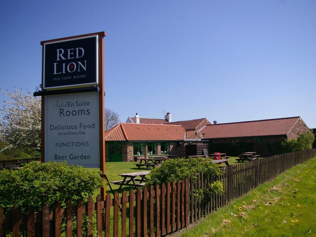 فندق The Red Lion يورك المظهر الخارجي الصورة